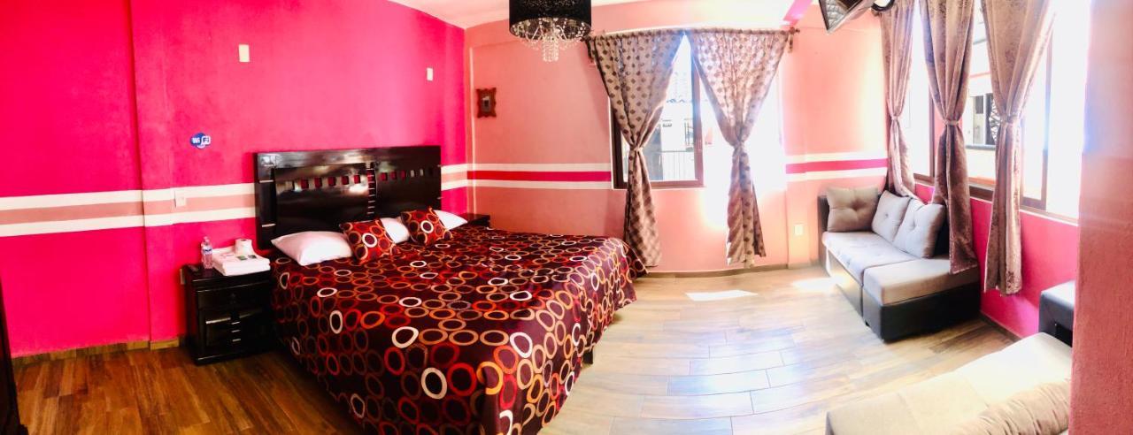 Hotel La Gran Manzana